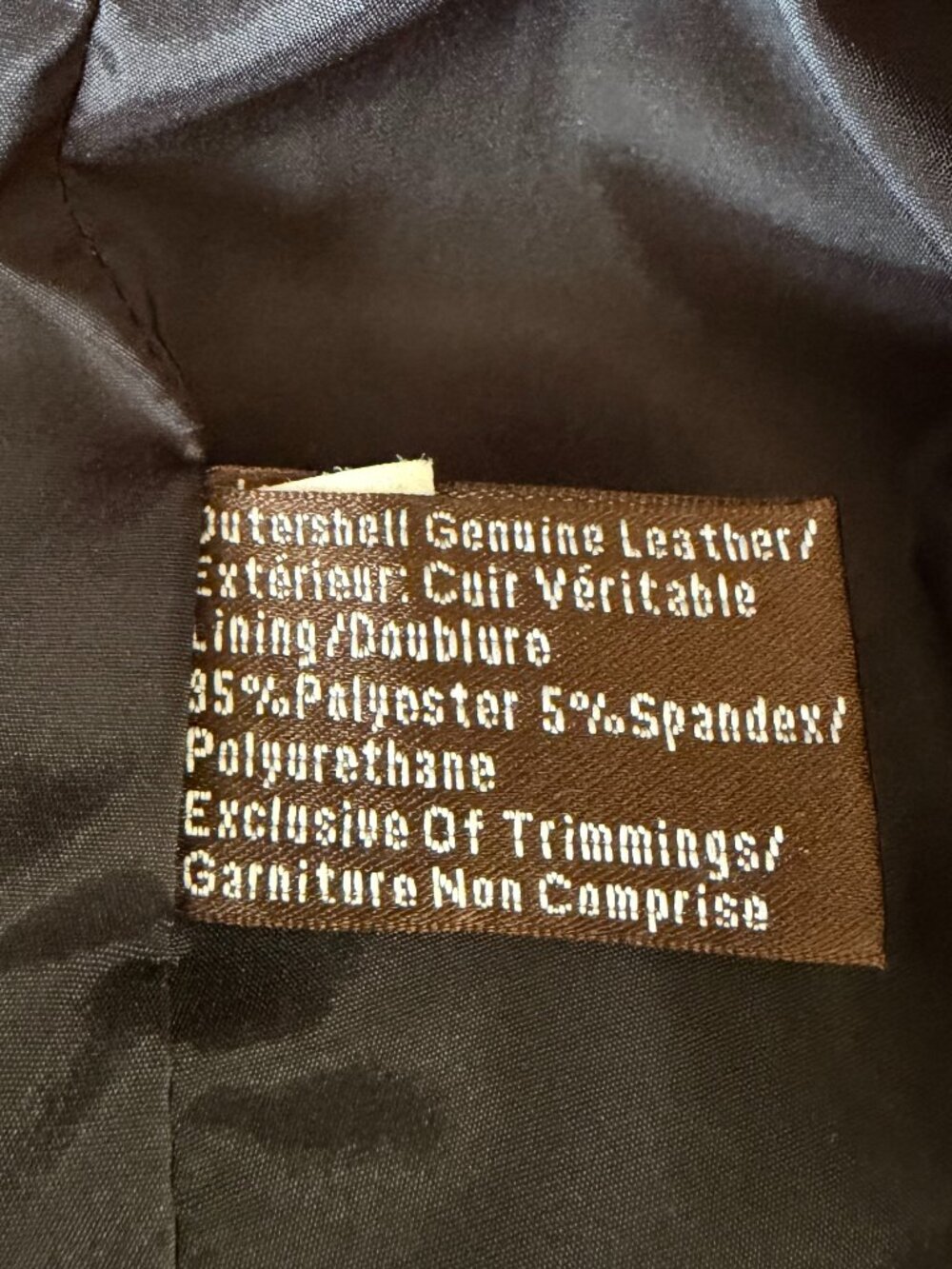 Danier Black Italian Leather Jacket- Made in Canada - Picture 4 of 12